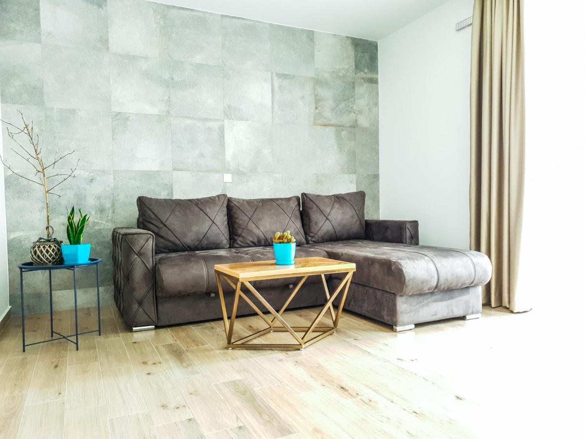 Lacasa Apartments & Restaurant Ulcinj Luaran gambar
