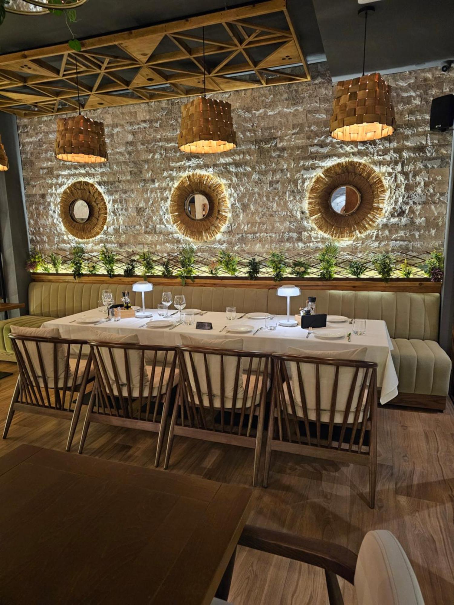 Lacasa Apartments & Restaurant Ulcinj Luaran gambar