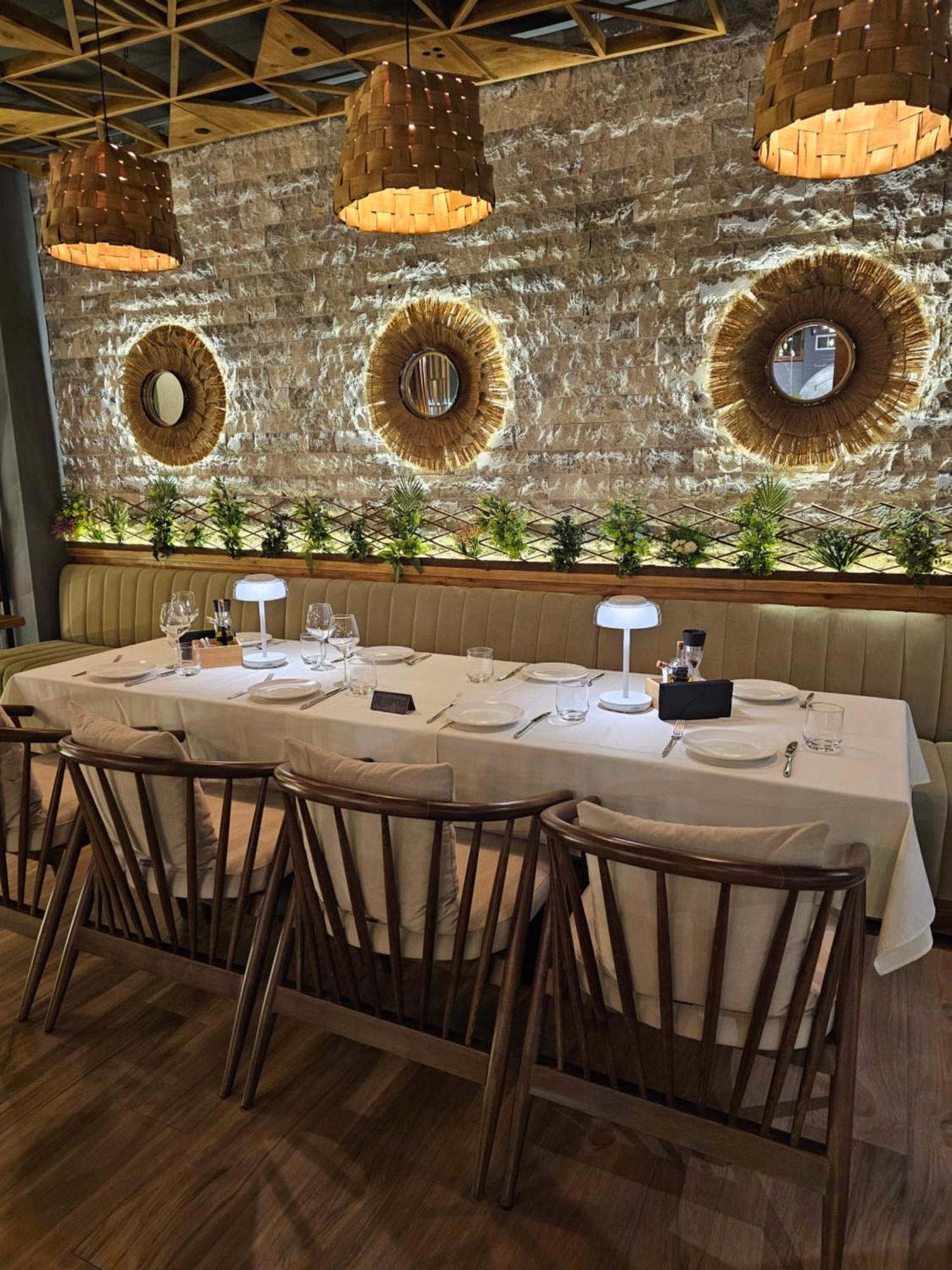 Lacasa Apartments & Restaurant Ulcinj Luaran gambar